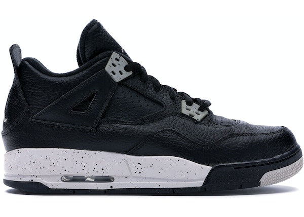 https://res.cloudinary.com/dyql5hig8/image/upload/v1697314964/migrated/Air-Jordan-4-Retro-Oreo-Tech-Grey-2015-GS-Product.jpg