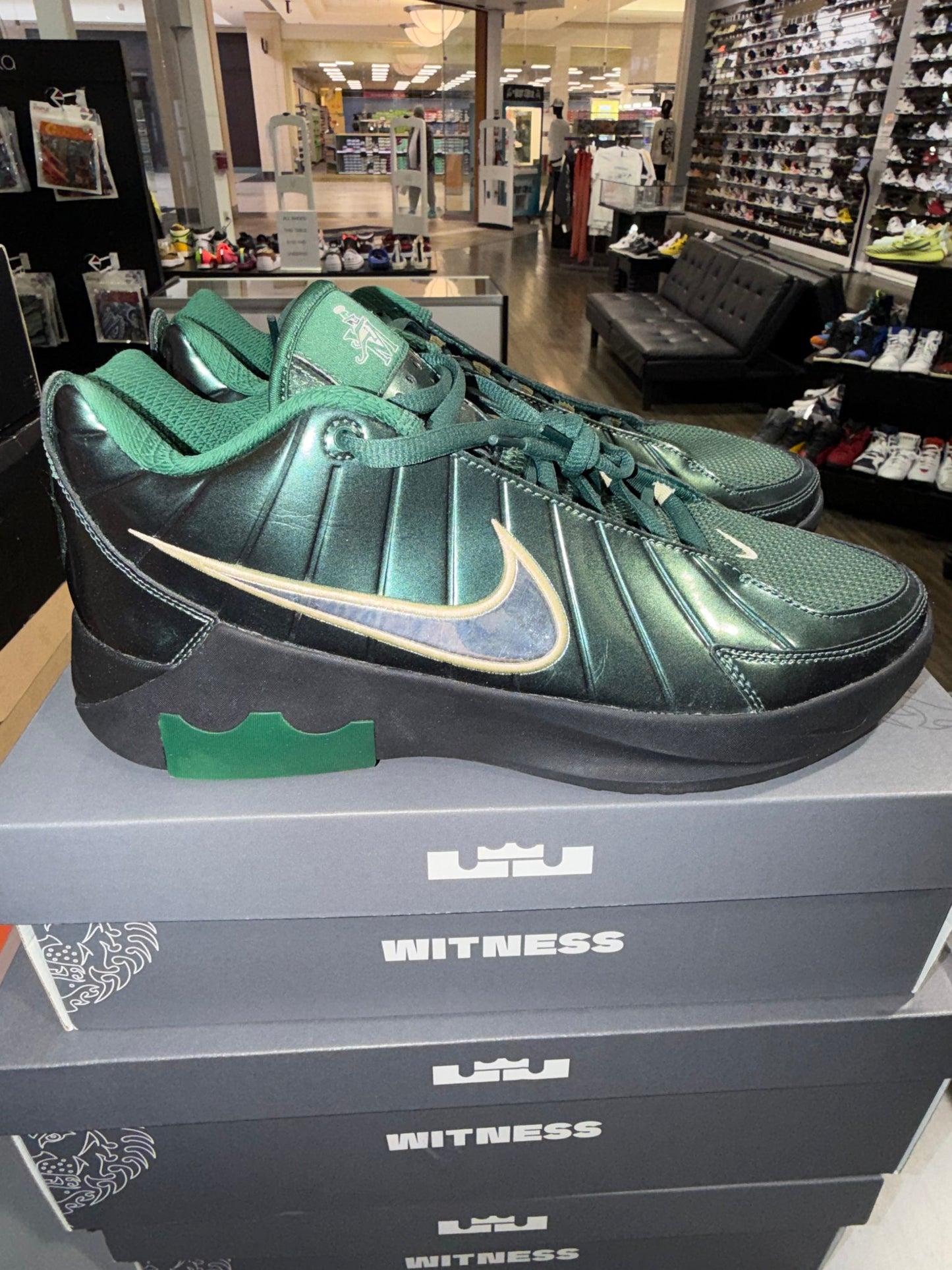 Lebron Witness SVSM PE