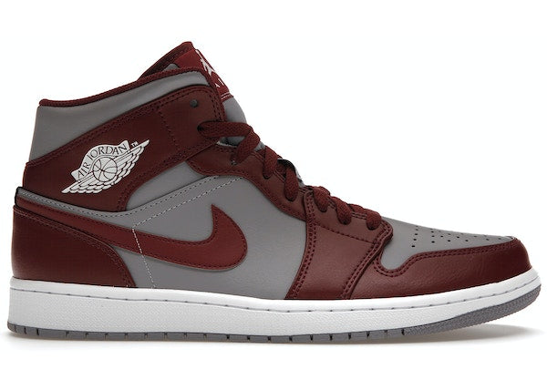 https://res.cloudinary.com/dyql5hig8/image/upload/v1697314957/migrated/Air-Jordan-1-Mid-Team-Red-Product.jpg