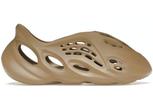 https://res.cloudinary.com/dyql5hig8/image/upload/v1697222524/migrated/adidas-Yeezy-Foam-RNNR-Mist-Product.jpg