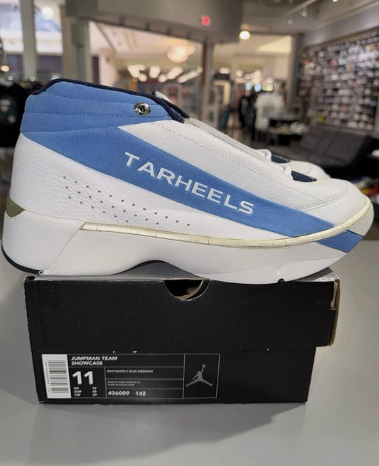 Nike Air Jordan Team Showcase UNC University Blue/White